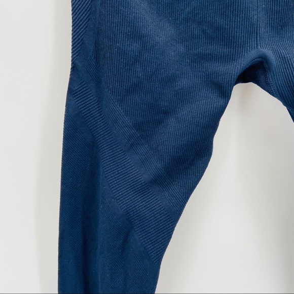 Fabletics Blue High Waisted Seamless Rib Leggings - Picture 2 of 5